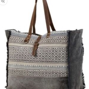 Myna Weekender Bag